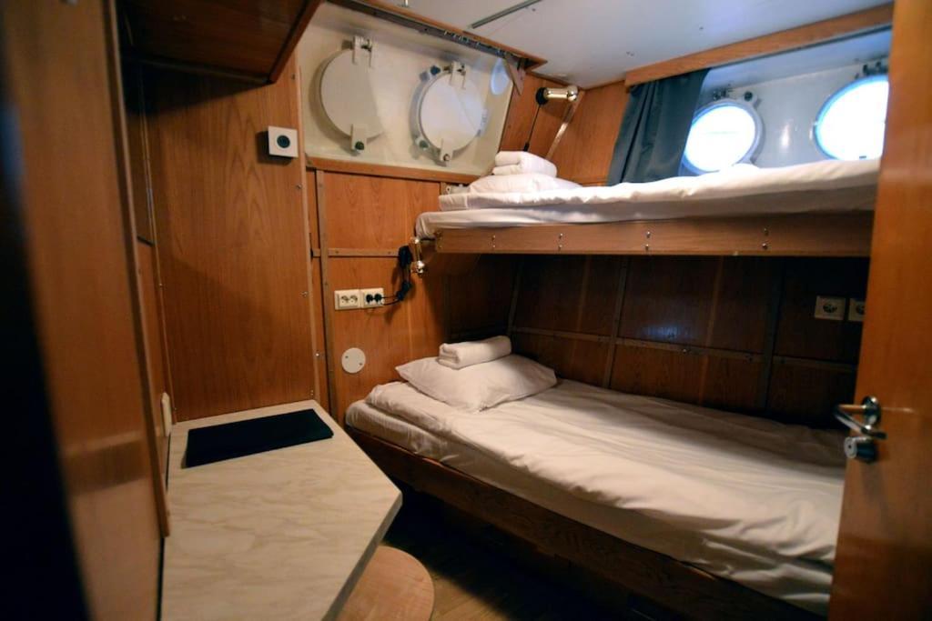 Hotellilaiva Muikku/hotel Boat Muikku Laivamajoitukset Helsinki